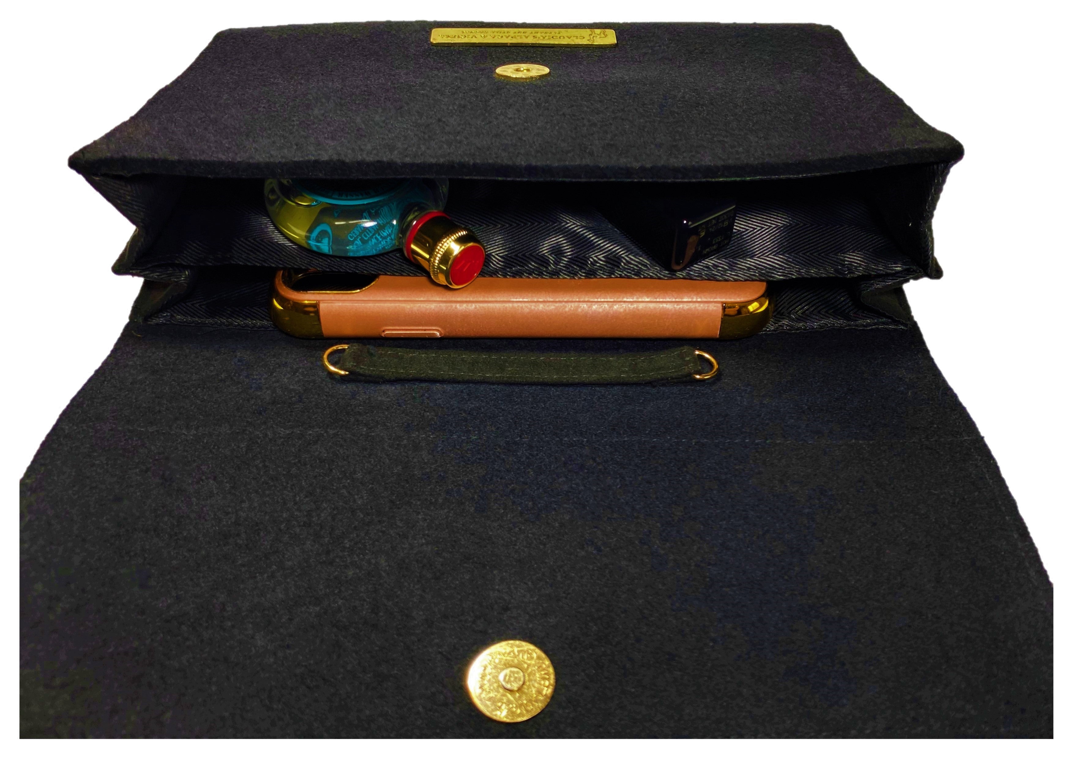 Crossbody Clutch Purse (ARIANA) - Claudia's Alpaca & Vicuna