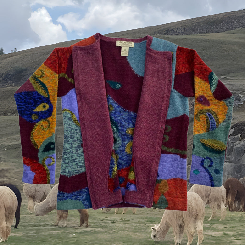 Elegant alpaca sweater for women made with 100% Baby Alpaca fiber from Peru