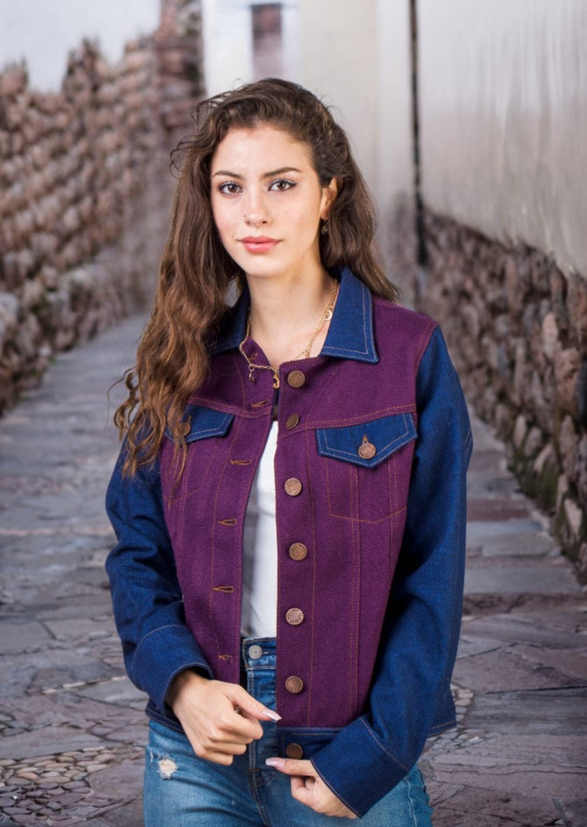Denim jacket for women with elegant alpaca fabric application.